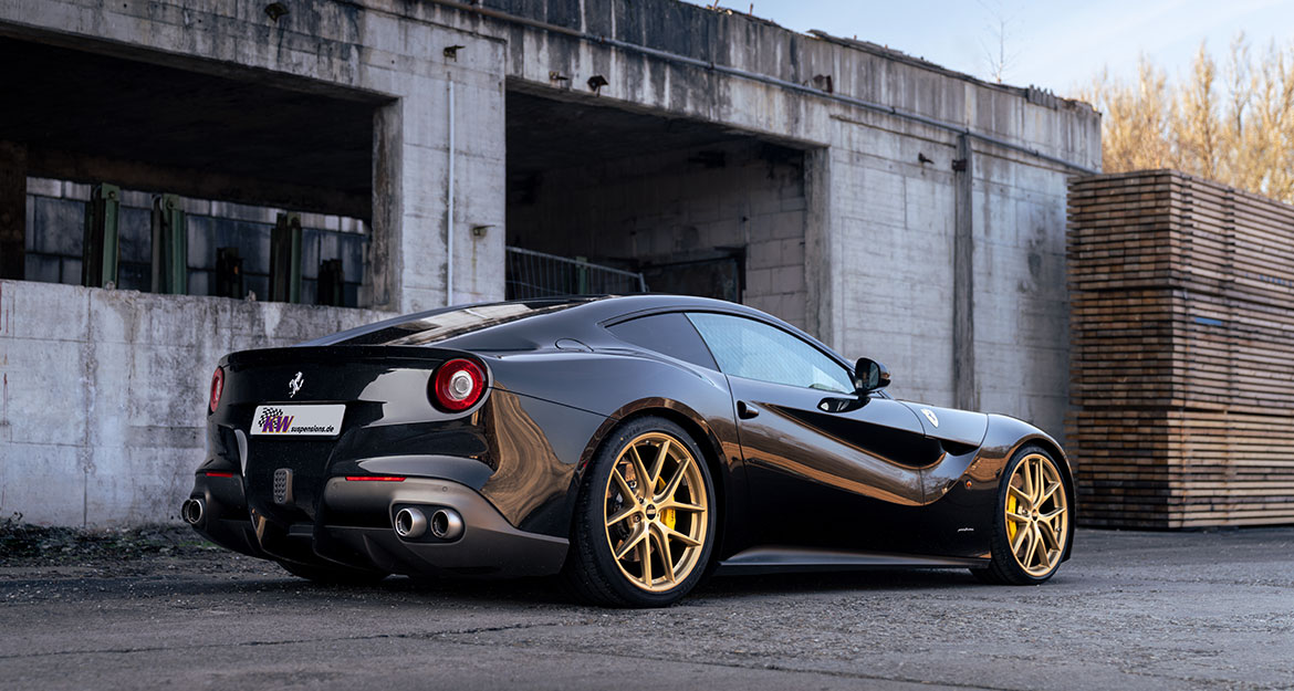 Ferrari F12 mit KW V5